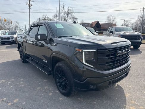 Used 2024 GMC Sierra 1500 Elevation w/ Elevation Premium Package image 7