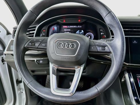 Used 2023 Audi Q7 2.0T Premium w/ Towing Package AWD/4WD image 18