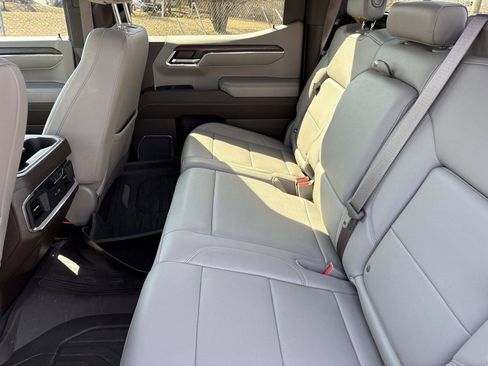 Certified 2023 GMC Sierra 1500 SLT w/ SLT Premium Package image 34