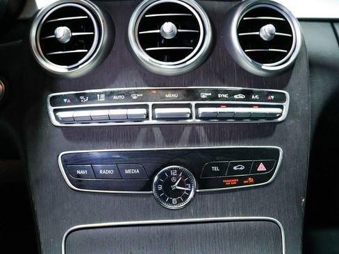 Used 2019 Mercedes-Benz C 300 Sedan image 15