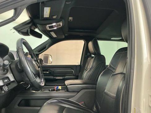 Used 2019 RAM 2500 Limited AWD/4WD image 17