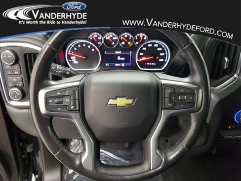 Used 2020 Chevrolet Silverado 1500 LT w/ All-Star Edition image 22
