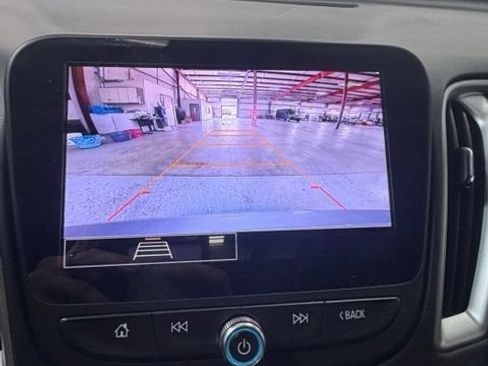 Used 2024 Chevrolet Malibu LT FWD image 19