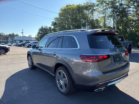New 2026 Mercedes-Benz GLS 450 4MATIC image 5