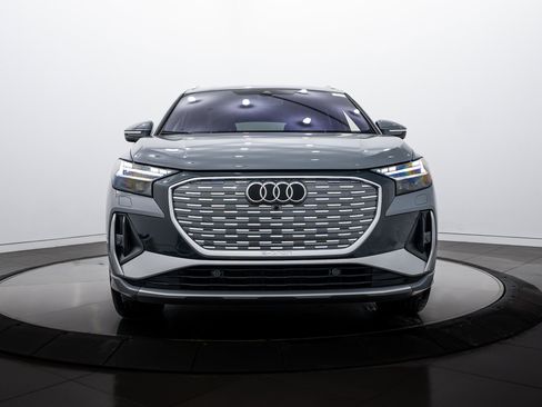 Certified 2024 Audi Q4 e-tron Prestige image 20