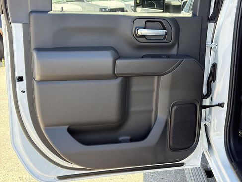 New 2026 GMC Sierra 2500 Pro w/ 1SA Pro Safety Plus Package AWD/4WD image 21