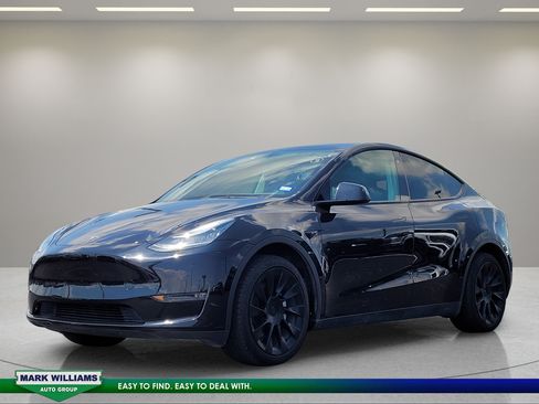 Used 2023 Tesla Model Y Long Range AWD/4WD image 8