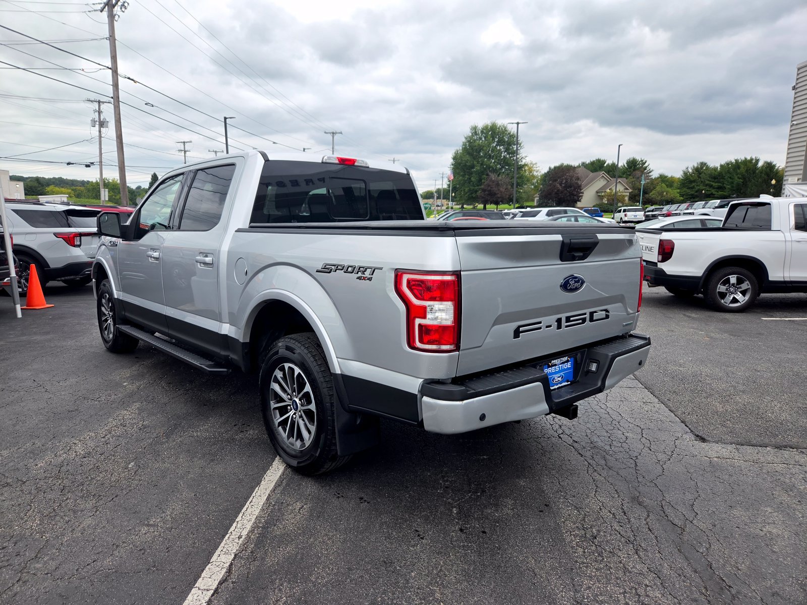 Used 2019 Ford F150 XLT w/ Equipment Group 302A Luxury AWD/4WD image 3