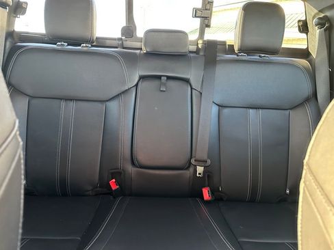 Used 2023 Ford Ranger Lariat w/ Equipment Group 501A High image 32