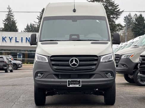 New 2026 Mercedes-Benz Sprinter 144 Cargo image 9