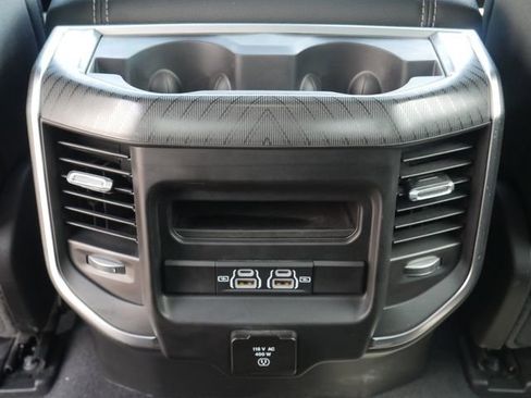Used 2025 RAM 1500 Big Horn AWD/4WD image 26
