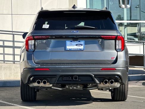 New 2026 Ford Explorer ST w/ Sun And Sound Package image 4
