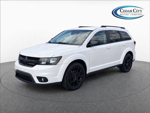 Used 2016 Dodge Journey SXT w/ Blacktop Package FWD image 1