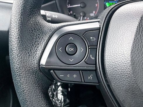 Used 2024 Toyota Corolla LE image 17