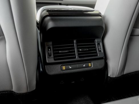 New 2026 Land Rover Range Rover Evoque S image 17