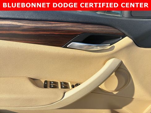 Used 2015 BMW X1 sDrive28i RWD image 10