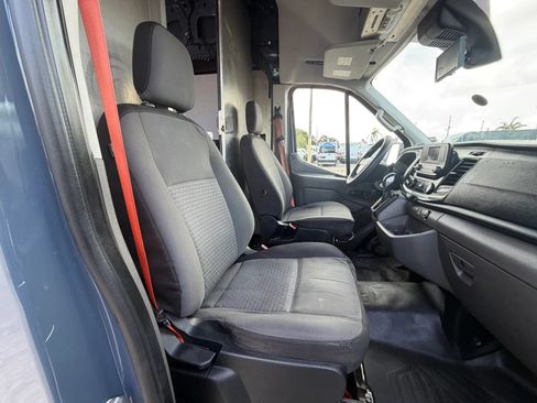 Used 2020 Ford Transit 250 148 High Roof Extended RWD image 18