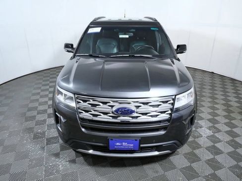 Certified 2018 Ford Explorer XLT w/ Equipment Group 202A AWD/4WD image 3