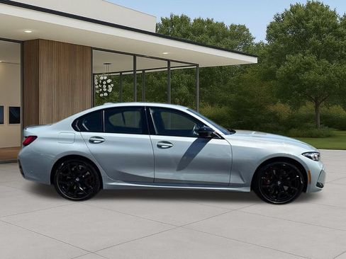 Used 2026 BMW 330i Sedan w/ M Sport Package RWD image 7
