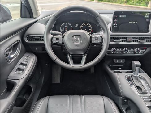 New 2026 Honda HR-V EX-L image 6