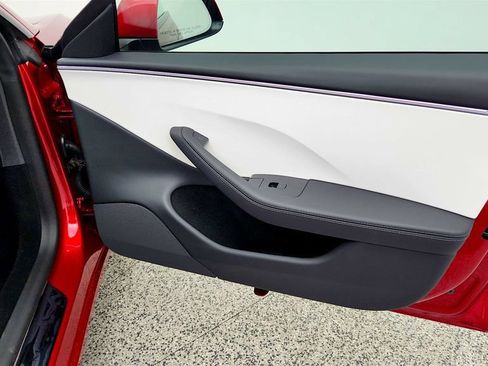 Used 2026 Tesla Model 3 RWD image 28