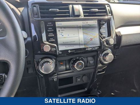 Used 2021 Toyota 4Runner TRD Off-Road Premium w/ Moonroof Package AWD/4WD image 17