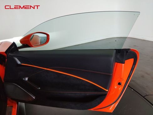 Used 2024 Ferrari Roma image 28