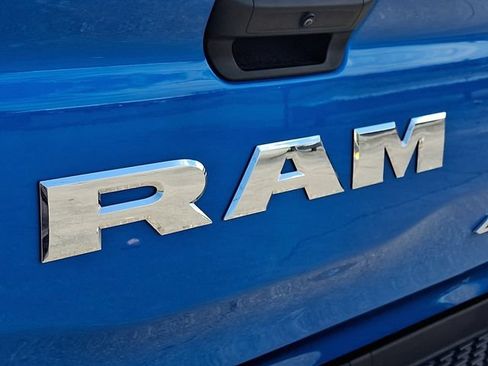 Used 2025 RAM 1500 Big Horn AWD/4WD image 30