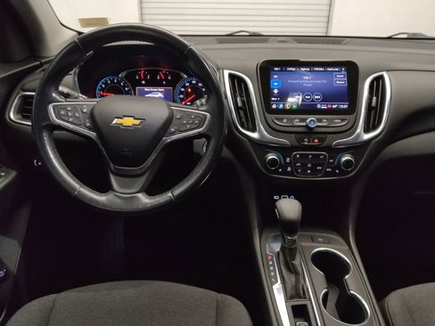 Used 2022 Chevrolet Equinox LT FWD image 22