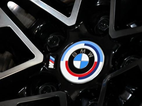 Used 2023 BMW M4 xDrive Competition image 99