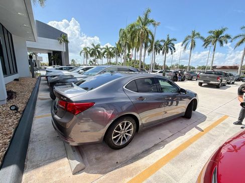 Used 2020 Acura TLX FWD image 7
