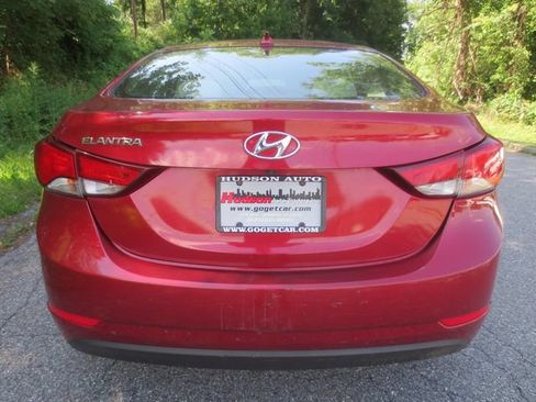 Used 2016 Hyundai Elantra Value Edition FWD image 6