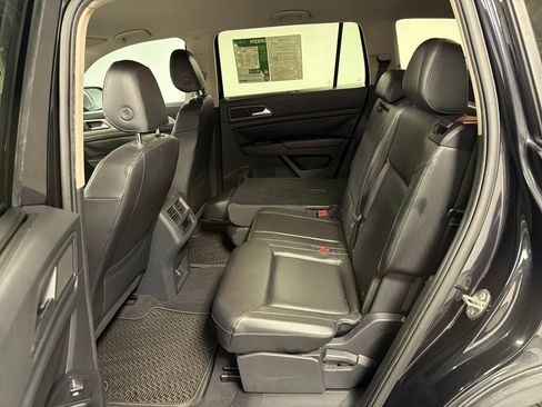 Used 2019 Volkswagen Atlas SE FWD image 25