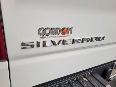 New 2025 Chevrolet Silverado 1500 W/T image 19