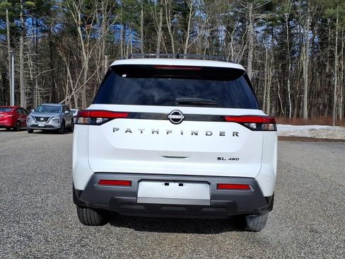 New 2026 Nissan Pathfinder SL image 6