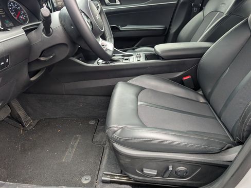 Used 2024 Kia K5 GT-Line image 13