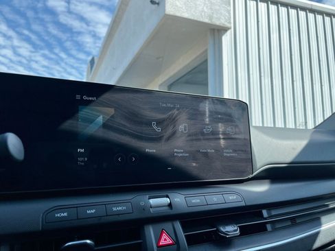 Used 2025 Kia K4 LXS image 20