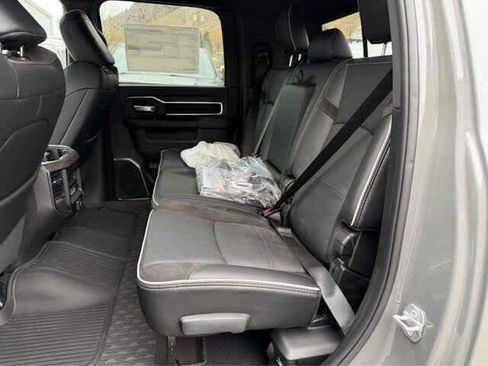 New 2026 RAM 2500 Laramie w/ Night Edition AWD/4WD image 17