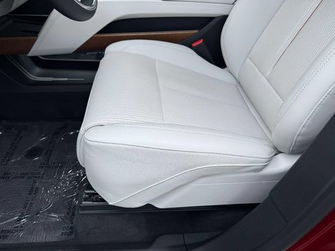 Used 2026 Cadillac Vistiq Sport w/ LPO, Floor Liner Package AWD/4WD image 3