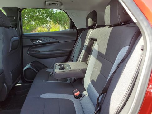 New 2026 Chevrolet TrailBlazer LT w/ Convenience Package AWD/4WD image 15