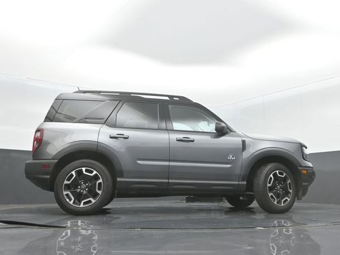 Used 2023 Ford Bronco Sport Outer Banks image 31