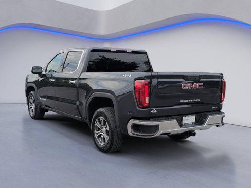 Used 2026 GMC Sierra 1500 SLT AWD/4WD image 3