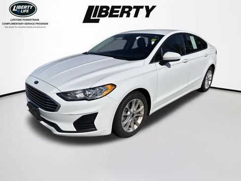 Certified 2019 Ford Fusion SE FWD image 3