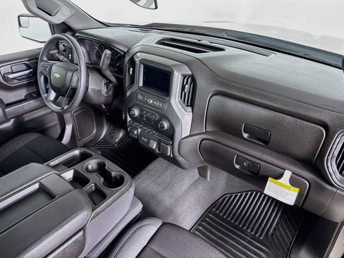 Used 2024 Chevrolet Silverado 1500 Custom AWD/4WD image 28