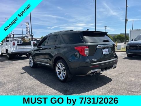Used 2023 Ford Explorer Platinum w/ Technology Package AWD/4WD image 5