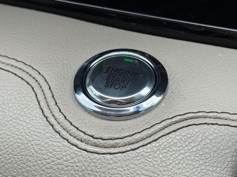 Used 2024 Lincoln Navigator L Reserve AWD/4WD image 22