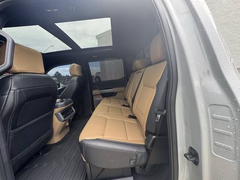 Used 2026 Ford F450 Lariat w/ Lariat Ultimate Package AWD/4WD image 8