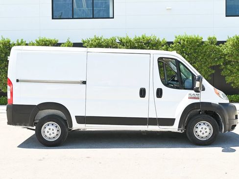 Used 2021 RAM ProMaster 1500 FWD image 7