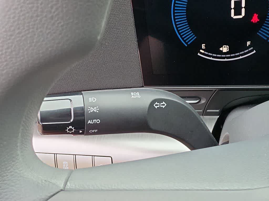 New 2027 Hyundai Kona SE FWD image 27