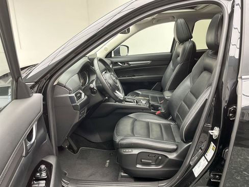Certified 2025 MAZDA CX-5 AWD 2.5 S w/ Preferred Package image 3
